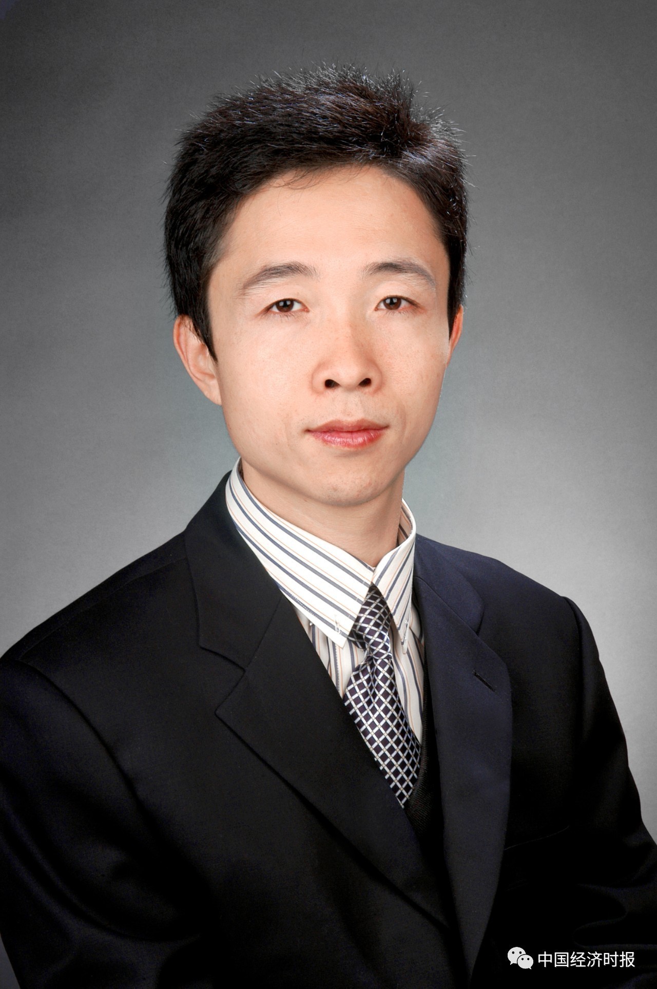 中央财经大学毕业证(中央财经大学毕业证书图片)