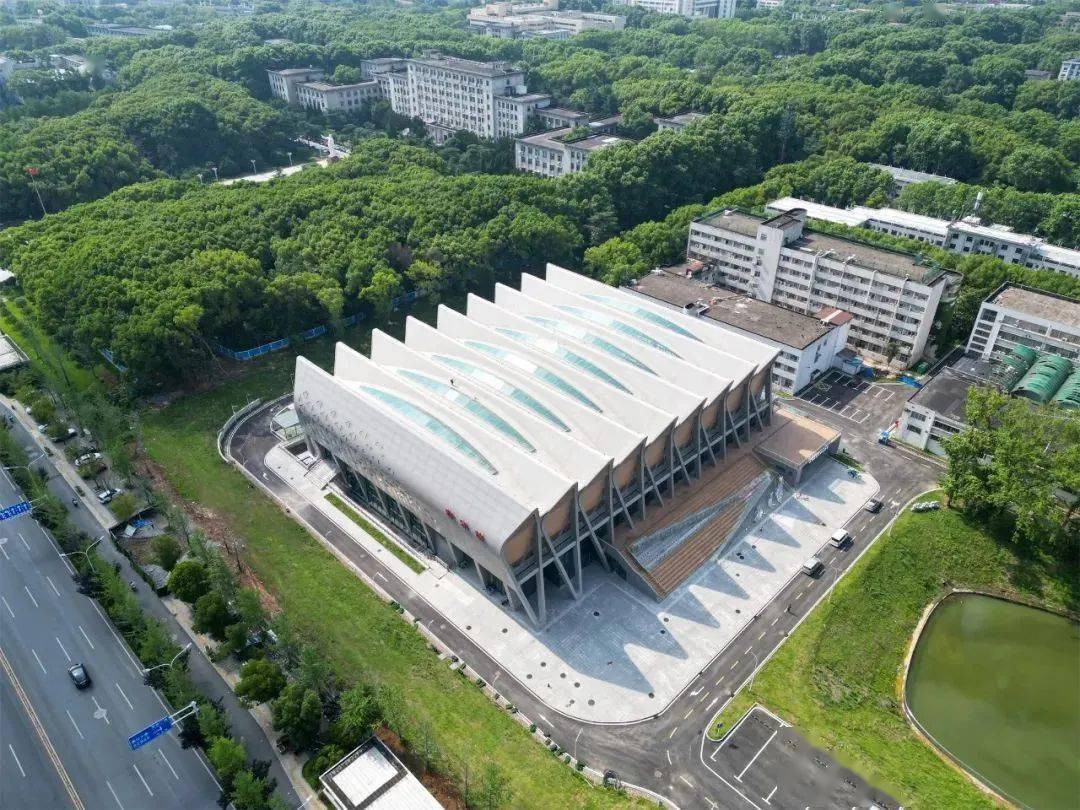 华中科技大学(华中科技大学成人本科)