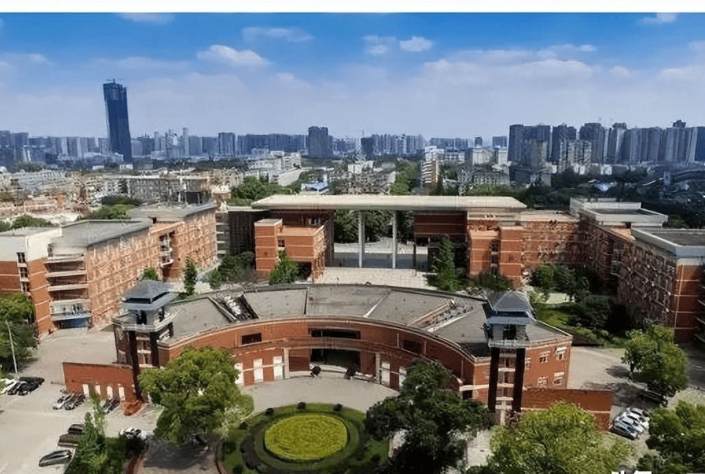 四川大学(四川大学助学点)